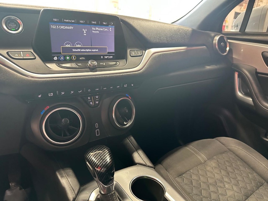 Chevrolet Blazer Vehicle Full-screen Gallery Image 17