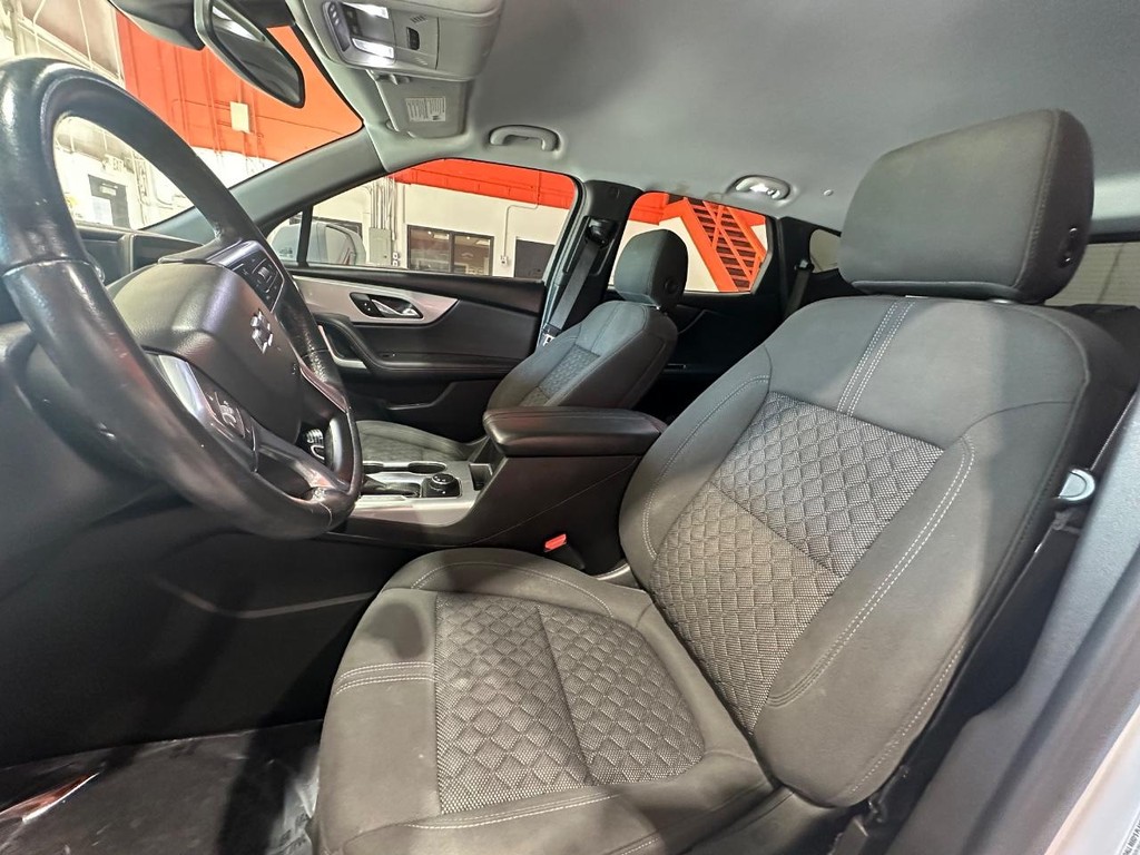 Chevrolet Blazer Vehicle Full-screen Gallery Image 19