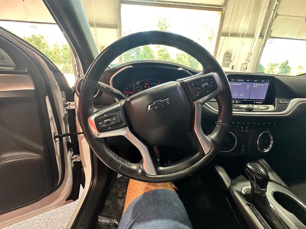 Chevrolet Blazer Vehicle Full-screen Gallery Image 23