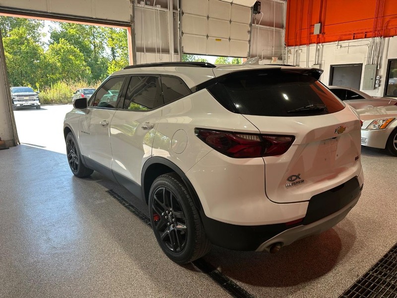 Chevrolet Blazer Vehicle Full-screen Gallery Image 7