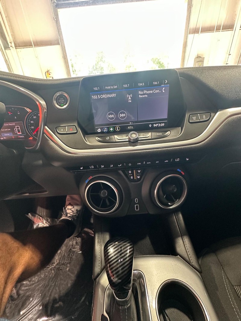 Chevrolet Blazer Vehicle Full-screen Gallery Image 21