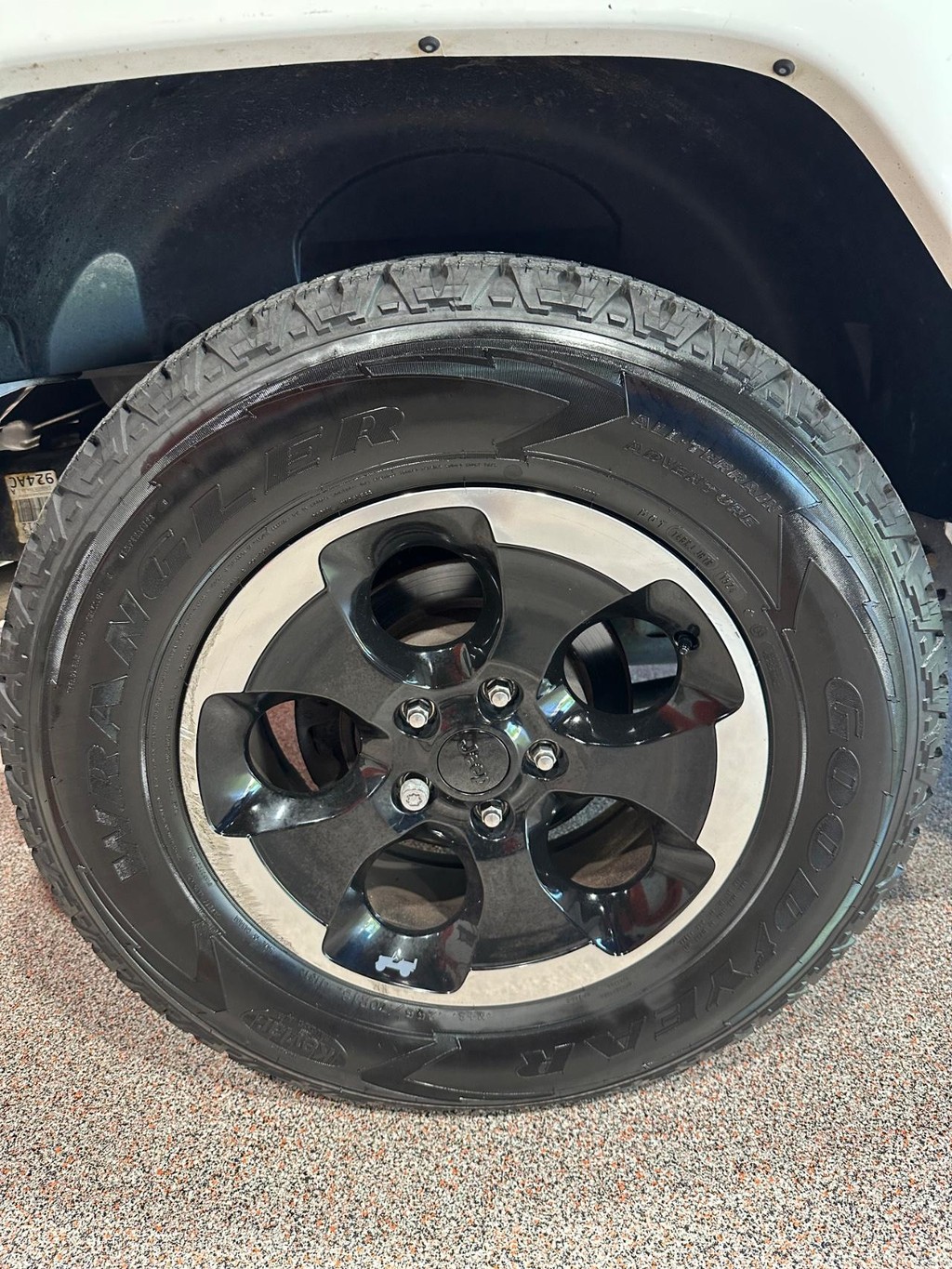 Jeep Wrangler Unlimited Vehicle Full-screen Gallery Image 18