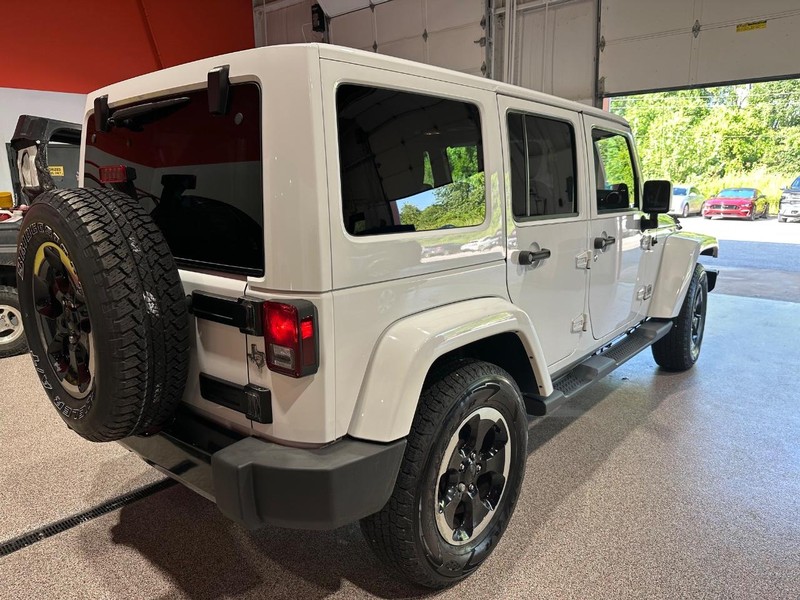 2014 Jeep Wrangler Unlimited photo 3