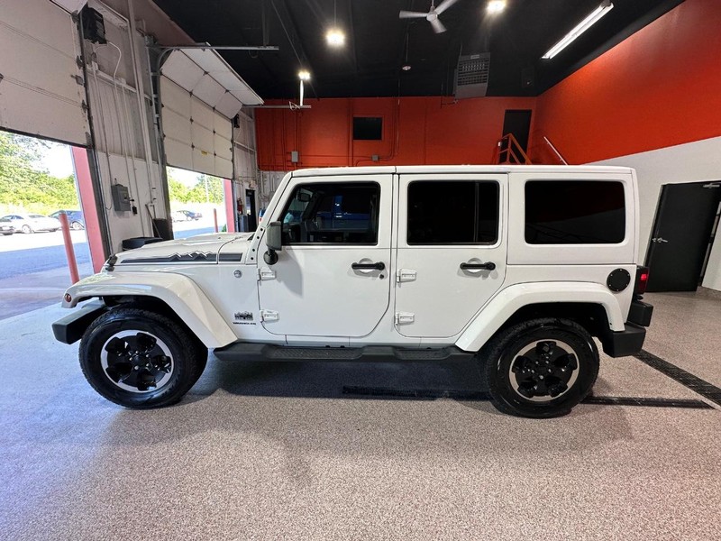 2014 Jeep Wrangler Unlimited photo 4