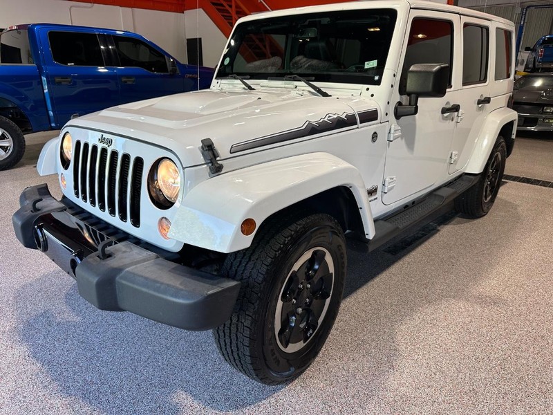 Jeep Wrangler Unlimited Vehicle Full-screen Gallery Image 9