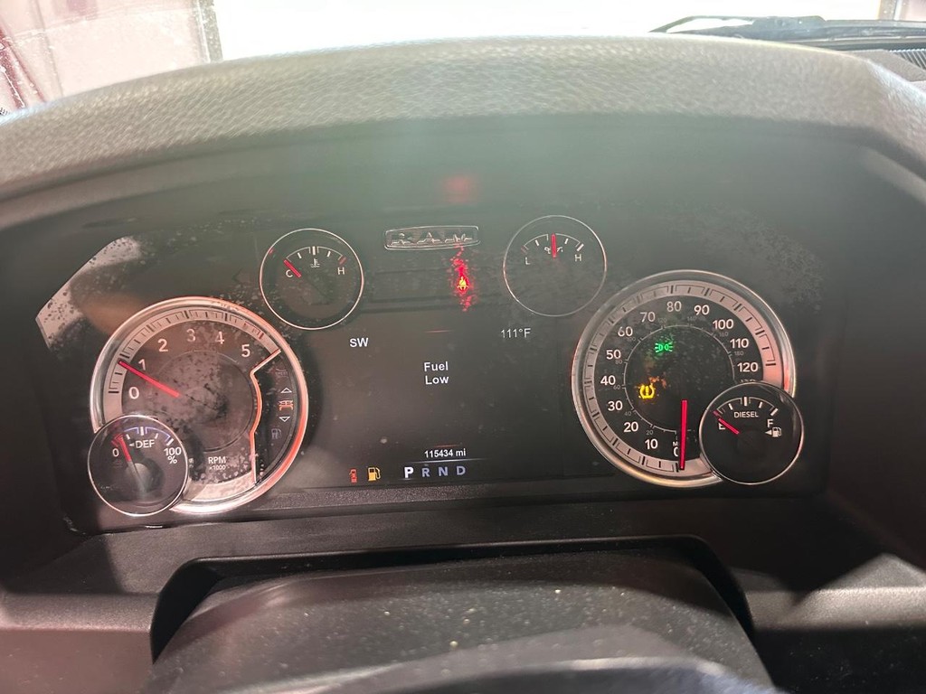 Ram 1500 Vehicle Full-screen Gallery Image 21