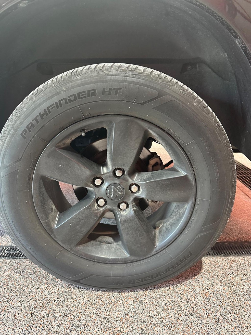 Ram 1500 Vehicle Full-screen Gallery Image 29