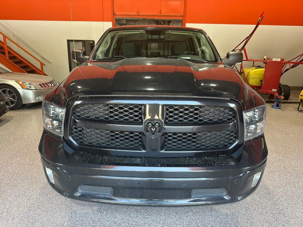 Ram 1500 Vehicle Full-screen Gallery Image 31