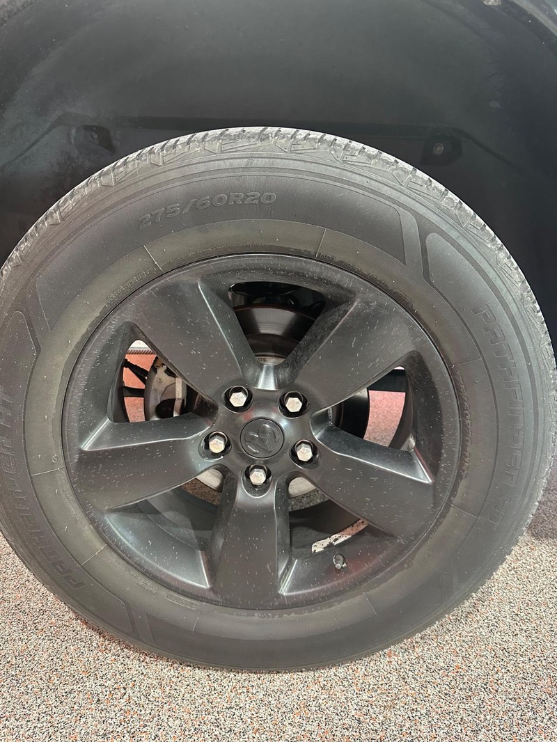 Ram 1500 Vehicle Full-screen Gallery Image 36