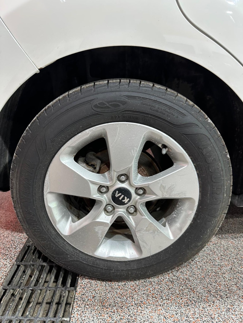 Kia Soul Vehicle Full-screen Gallery Image 13