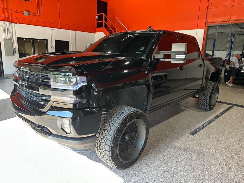 2018 Chevrolet Silverado 1500 LT2 photo 4