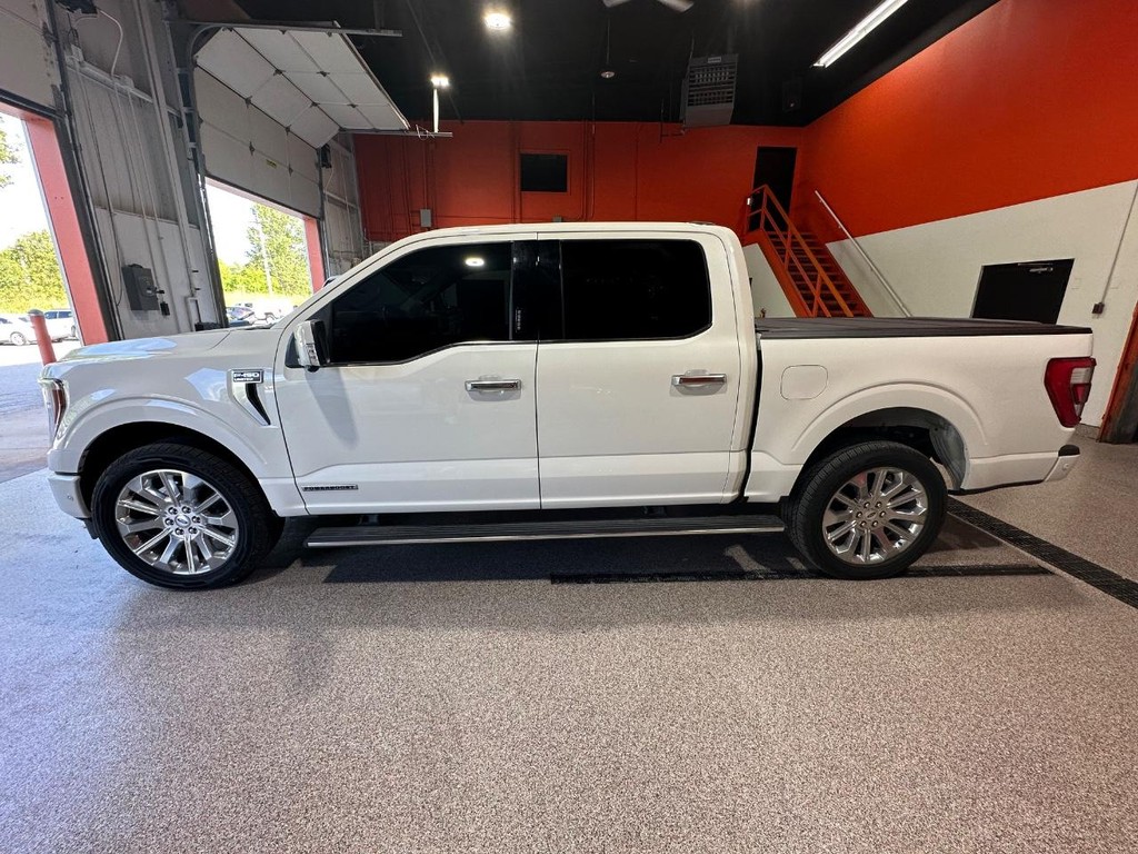 Ford F-150 Vehicle Full-screen Gallery Image 5