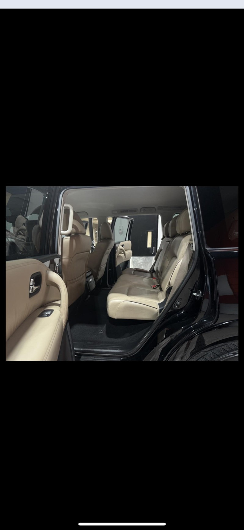 Nissan Armada Vehicle Full-screen Gallery Image 20