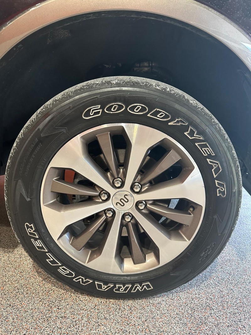 2019 Ford F-150 King Ranch photo 14