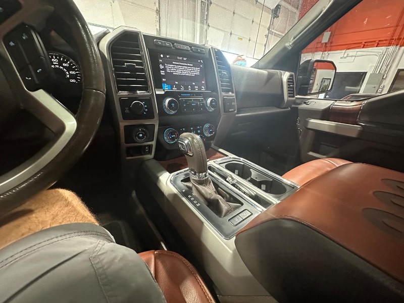 2019 Ford F-150 King Ranch photo 23