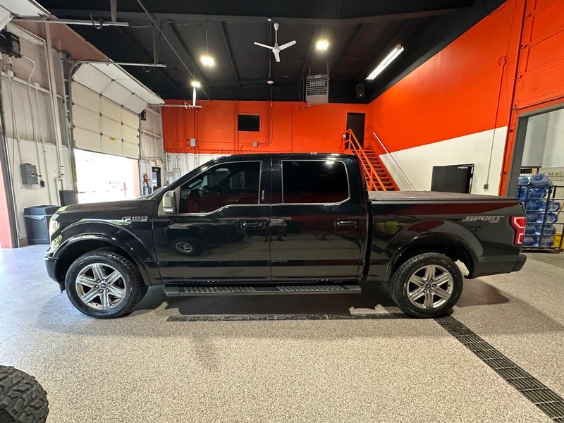 2018 Ford F-150 XLT photo 6