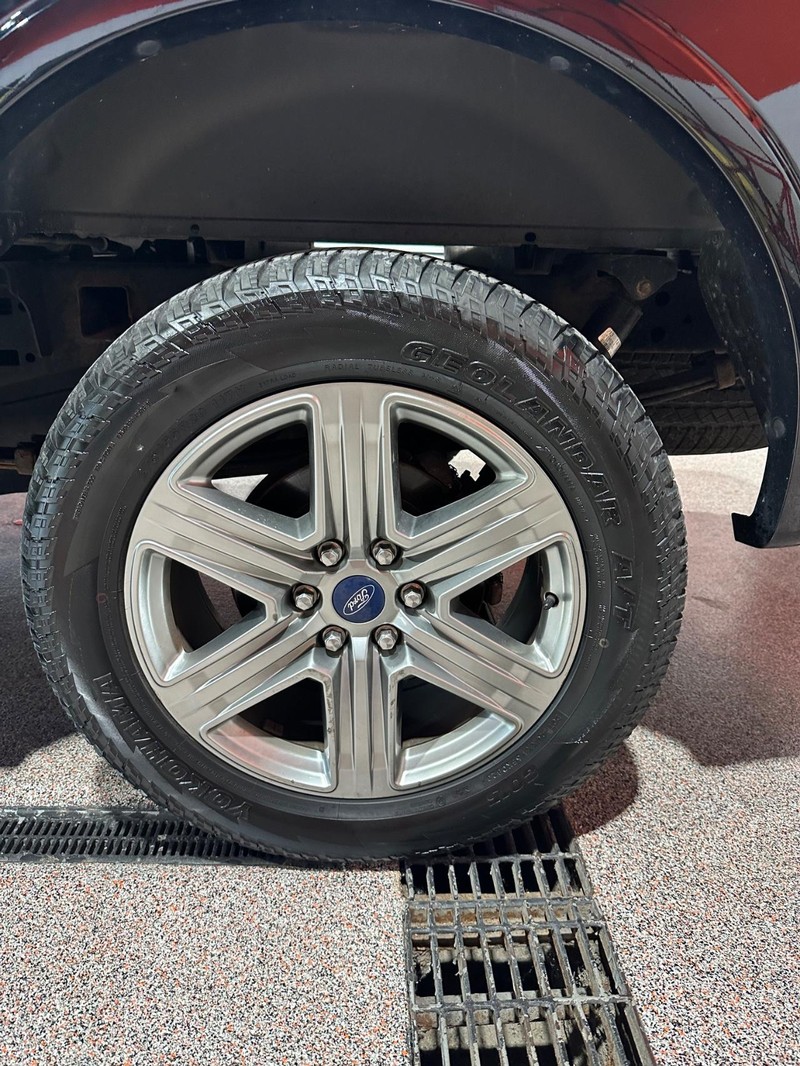 2018 Ford F-150 XLT photo 8