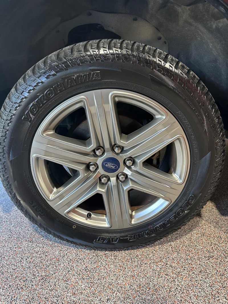 2018 Ford F-150 XLT photo 9