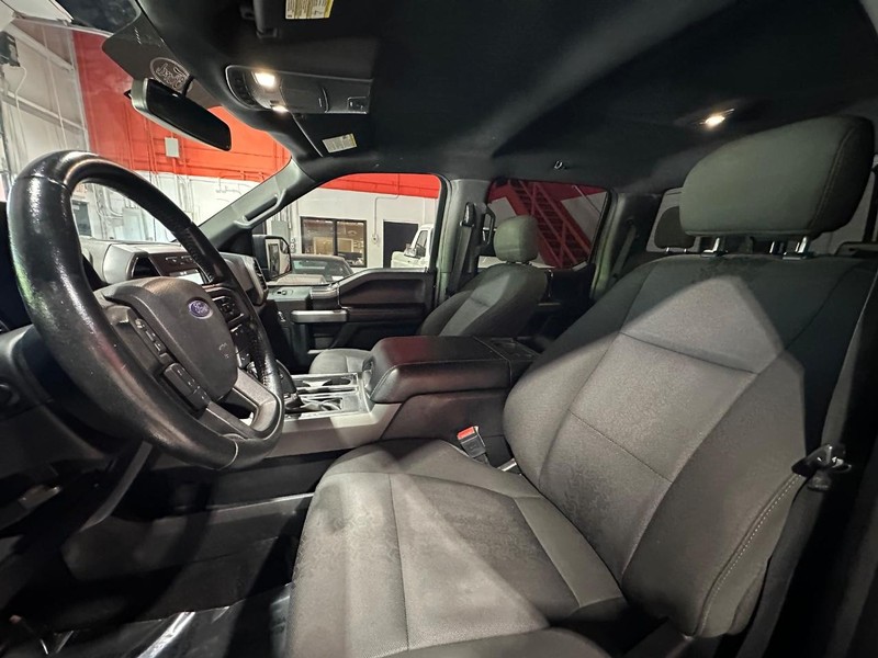 2018 Ford F-150 XLT photo 12