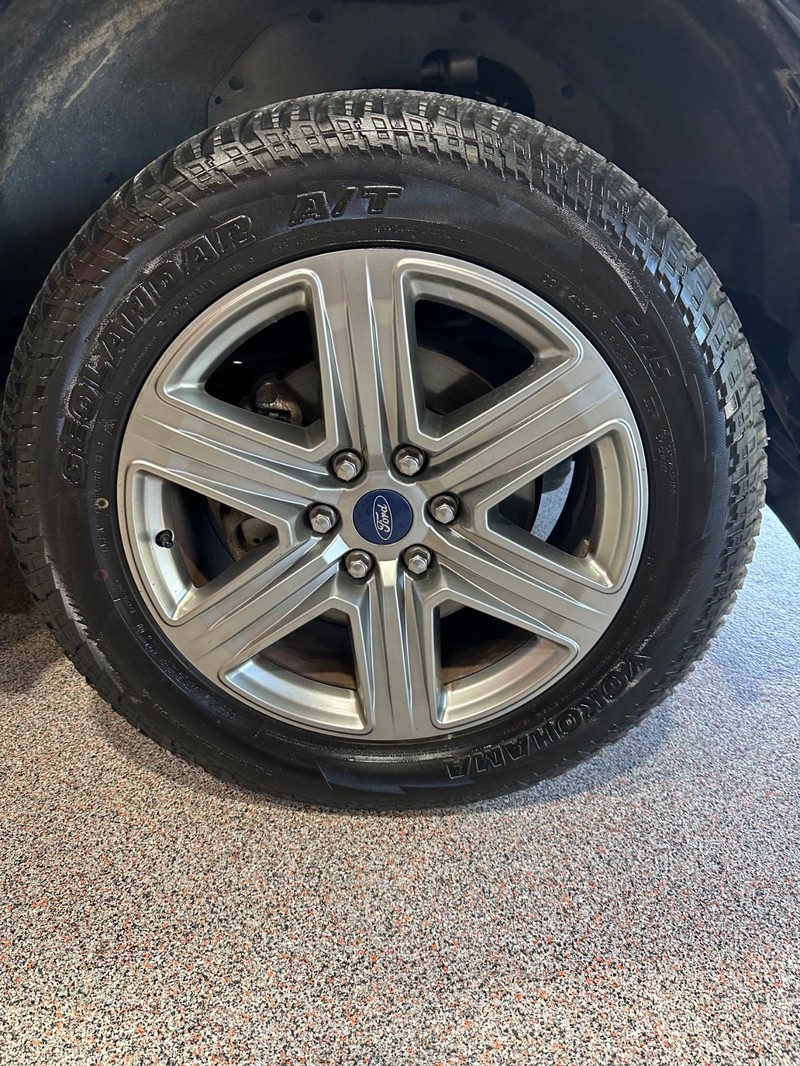 2018 Ford F-150 XLT photo 14