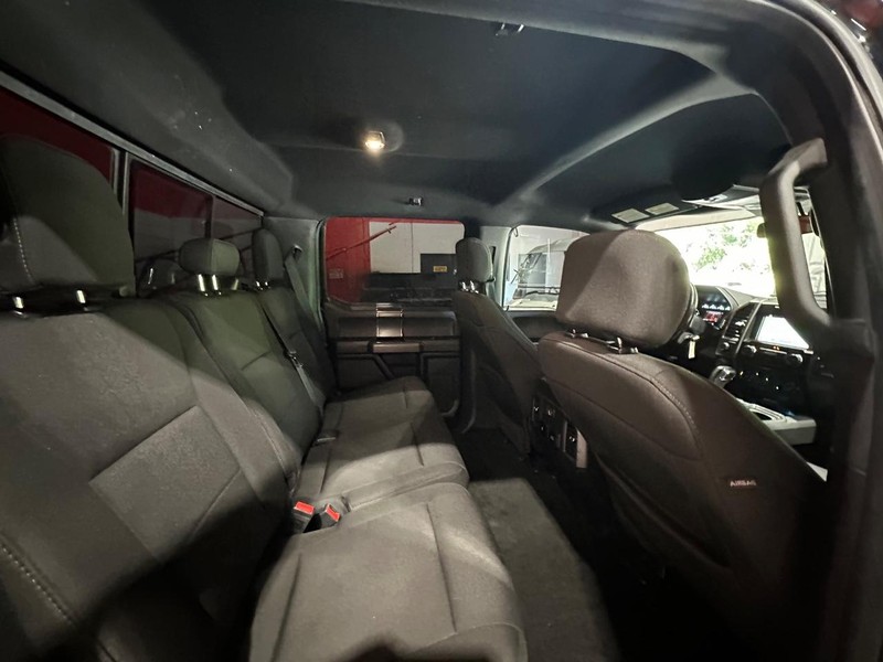 2018 Ford F-150 XLT photo 17