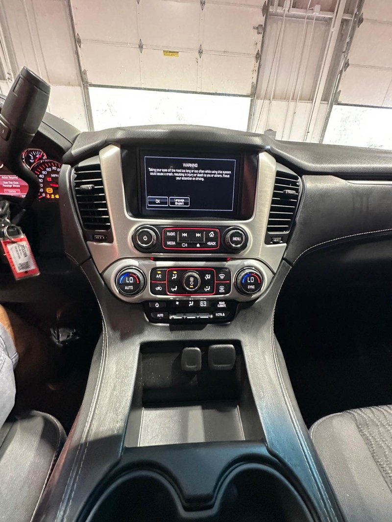 2016 Gmc Yukon SLE photo 21