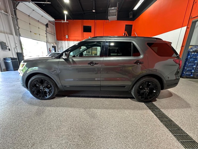 2019 Ford Explorer Sport photo 7