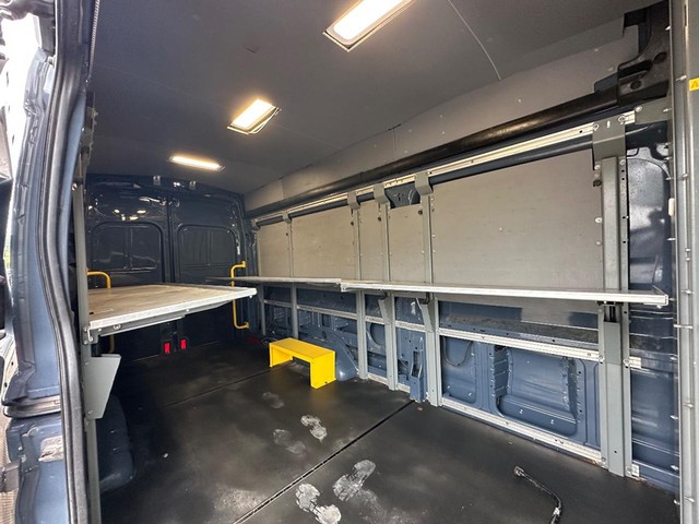 Ford Transit Van Vehicle Full-screen Gallery Image 15