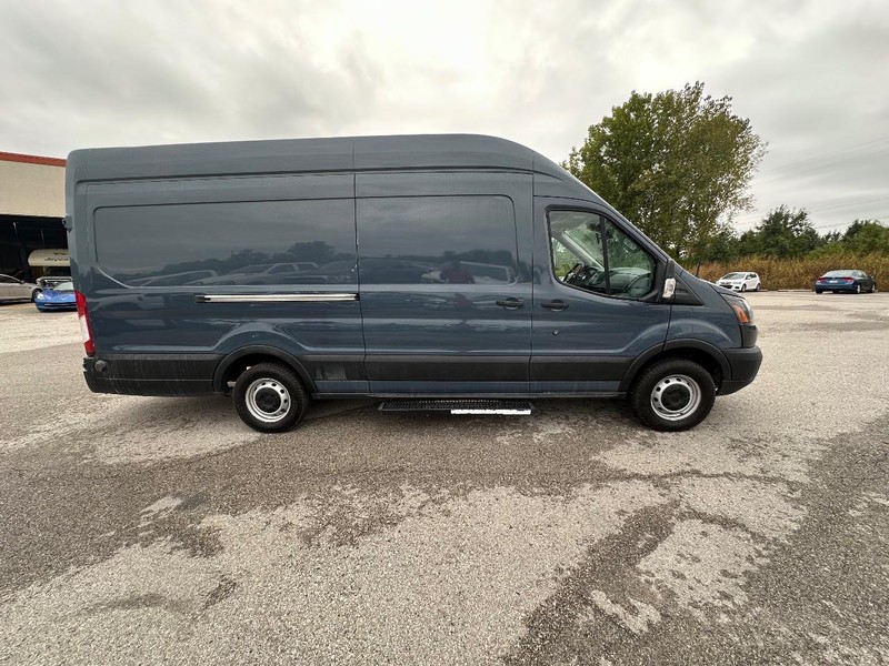 2019 Ford Transit Van photo 4