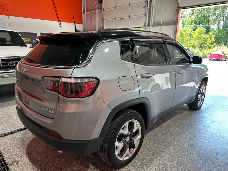 2019 Jeep Compass Limited photo 5