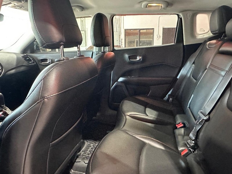 2019 Jeep Compass Limited photo 9