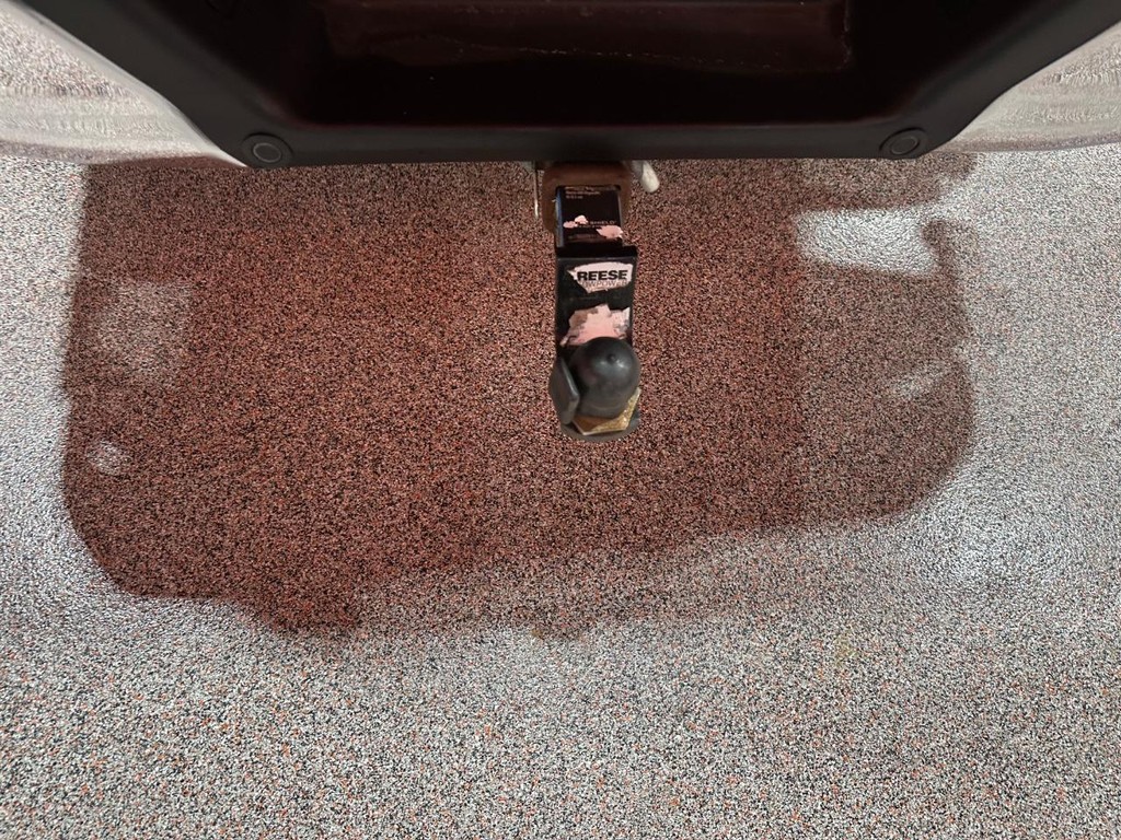 Ford F-150 Vehicle Full-screen Gallery Image 3