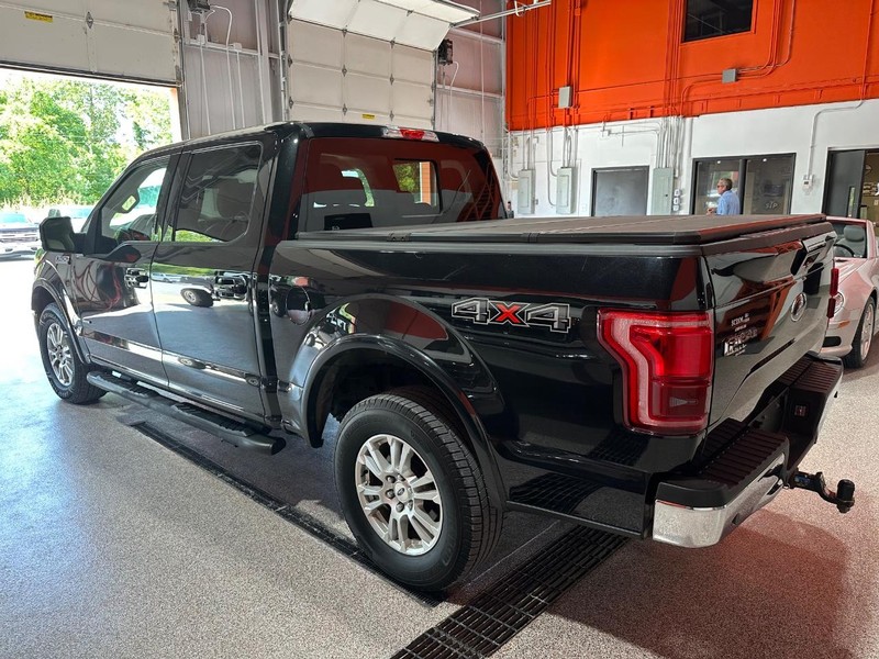 2015 Ford F-150 Lariat photo 5
