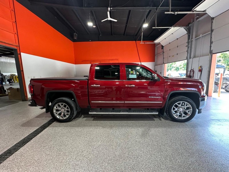 2018 Gmc Sierra 1500 SLT photo 2