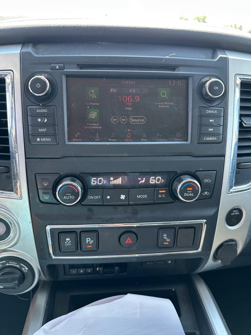 2019 Nissan Titan PRO-4X photo 21