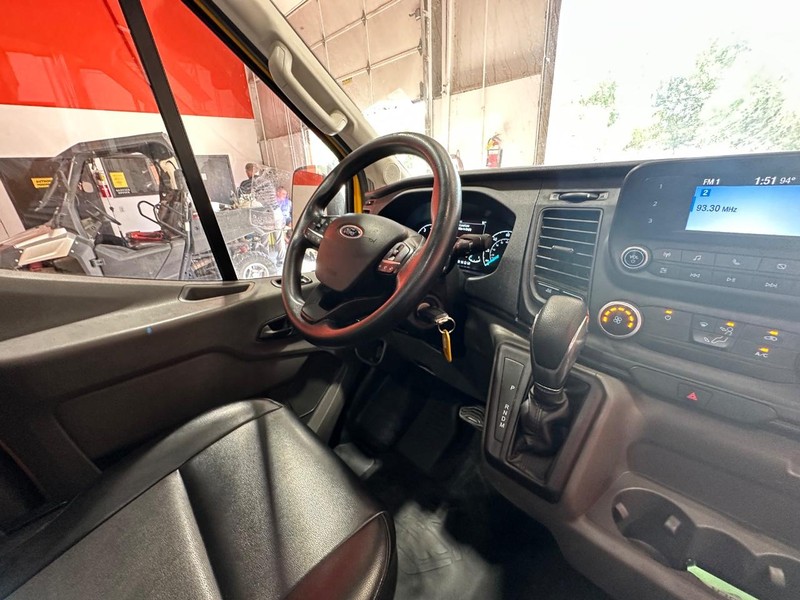 2021 Ford Transit Cargo Van photo 15