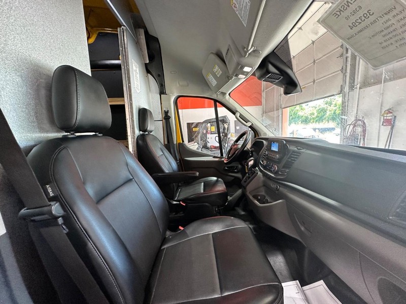 2021 Ford Transit Cargo Van photo 17