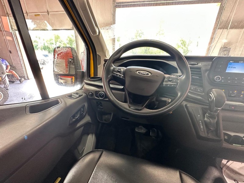 2021 Ford Transit Cargo Van photo 18