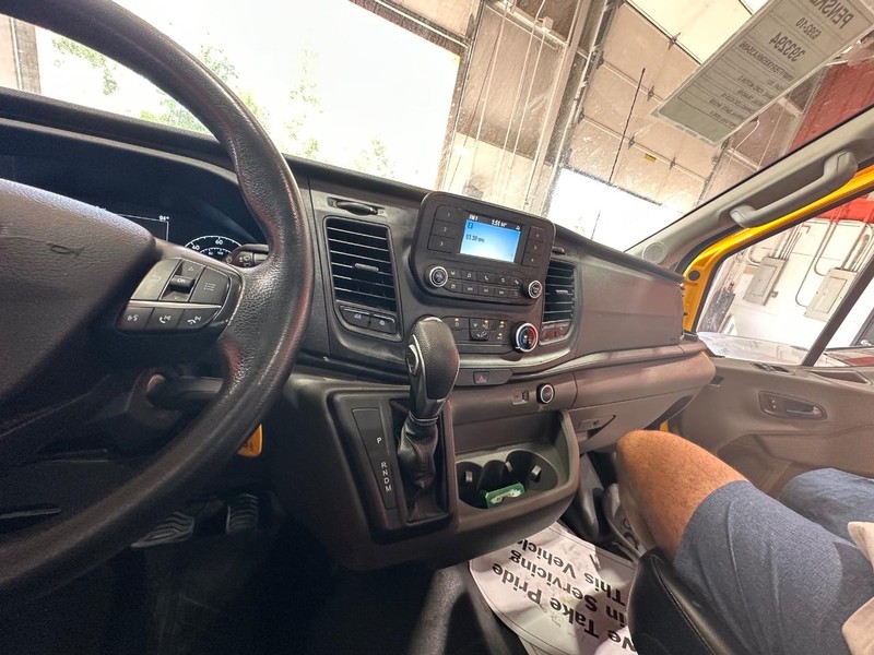 2021 Ford Transit Cargo Van photo 20