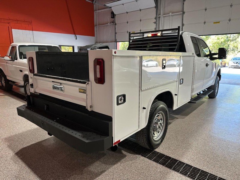 2021 Ford F-250 photo 3