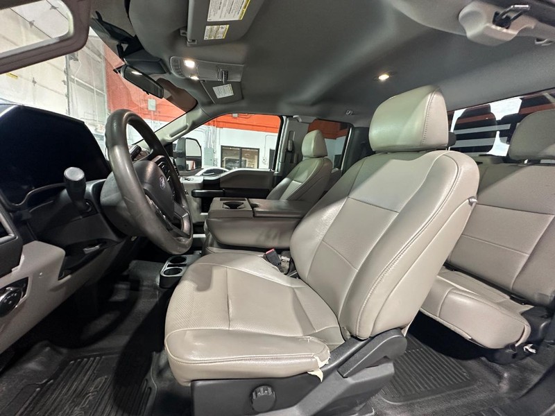 2021 Ford F-250 photo 17