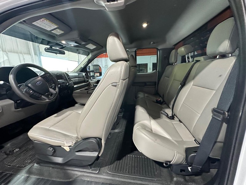 2021 Ford F-250 photo 18