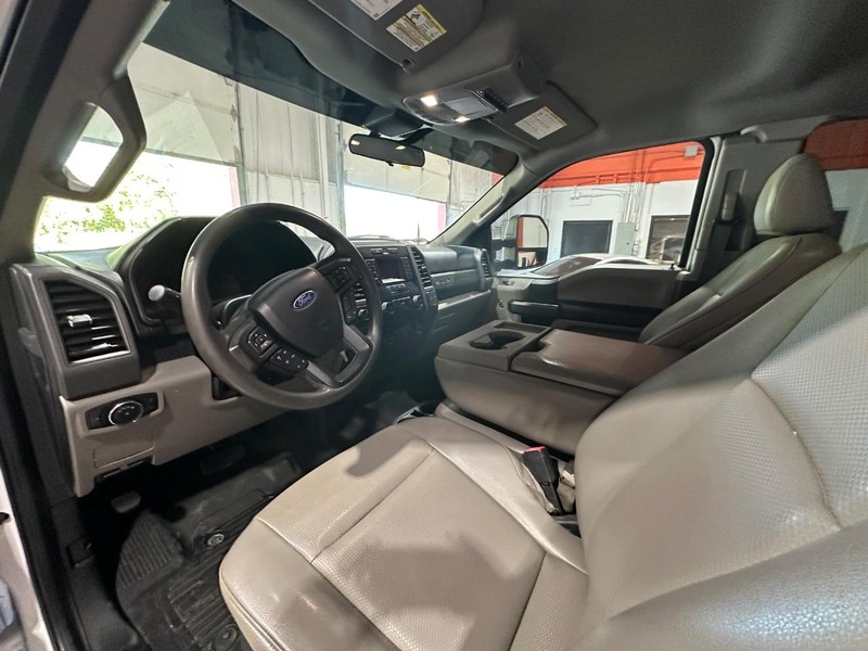 2021 Ford F-250 photo 20