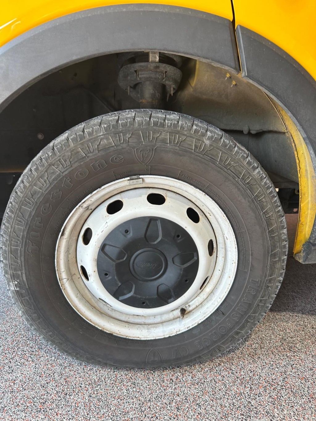 Ford Transit Cargo Van Vehicle Full-screen Gallery Image 11