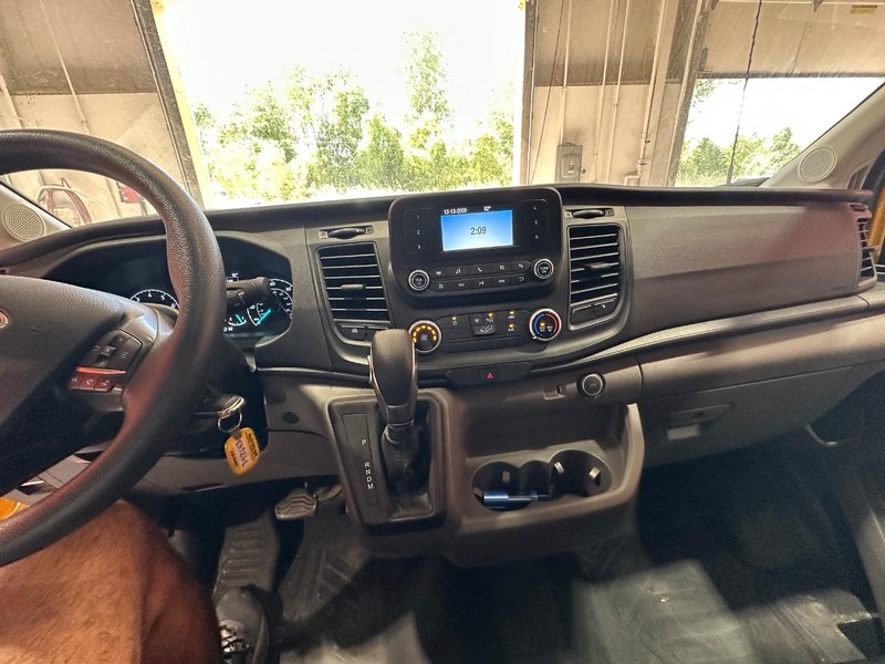 2021 Ford Transit Cargo Van photo 18
