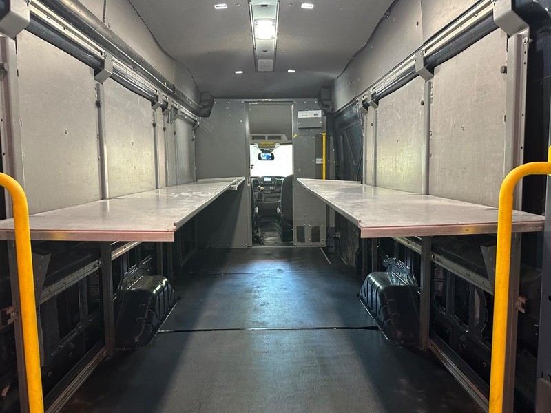 2020 Ford Transit Cargo Van photo 13