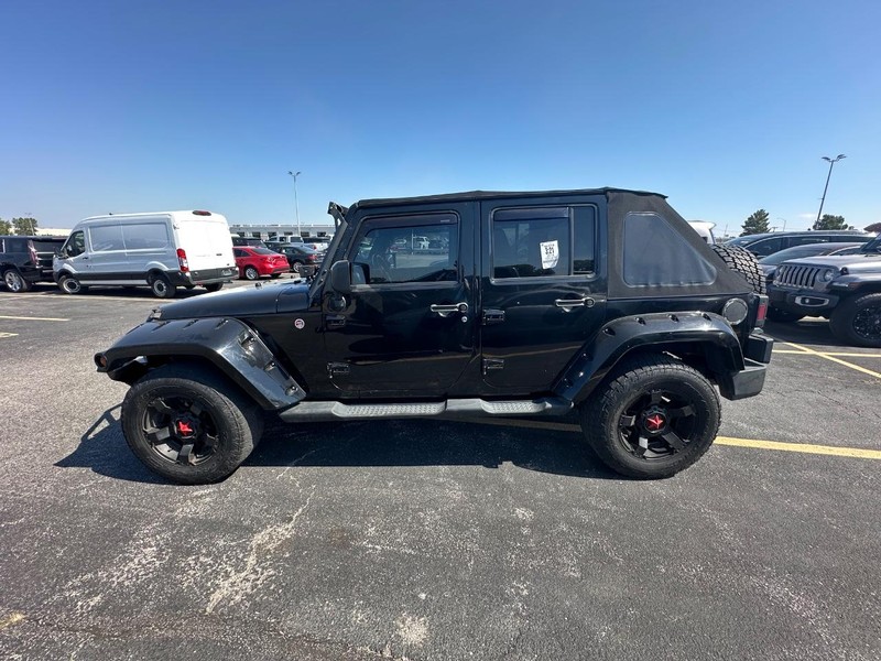 2014 Jeep Wrangler Unlimited Sport photo 3