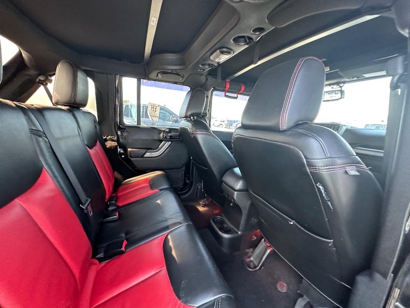 2014 Jeep Wrangler Unlimited Sport photo 9