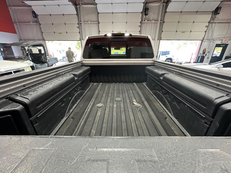 2018 Nissan Titan PRO-4X photo 13