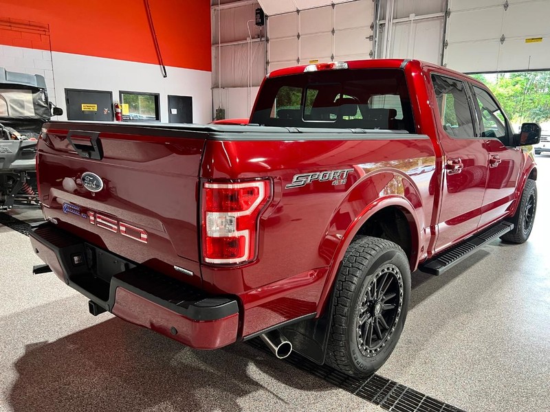 2018 Ford F-150 XLT photo 4
